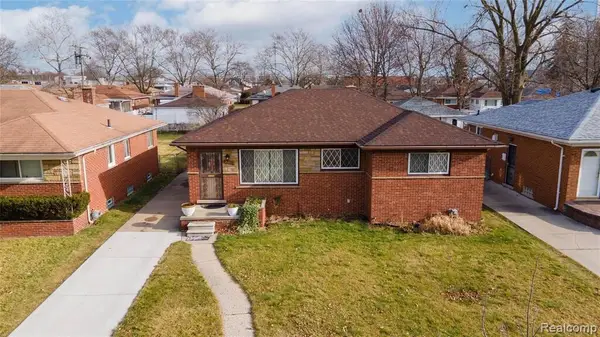 21630 Westhampton Street, Oak Park, MI 48237