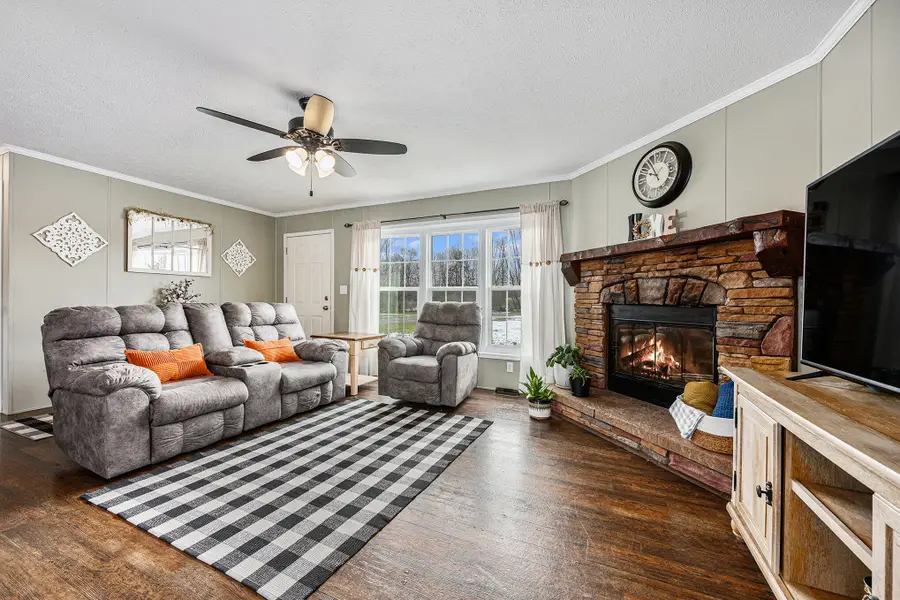 81979 44th Street, Decatur, MI 49045 - Image #2