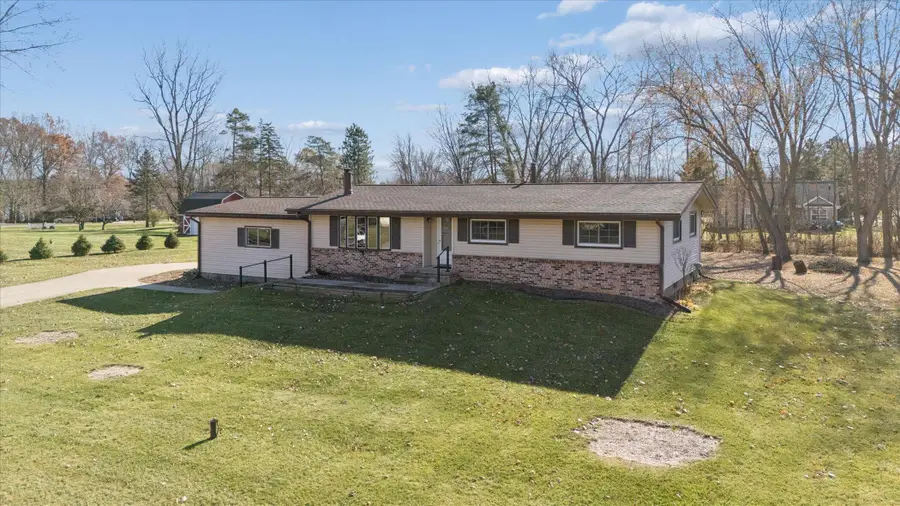 122 Edgemont Drive, Howell, MI 48855 - Image #3