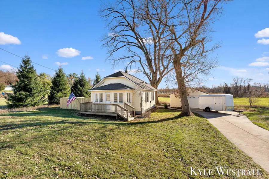 1722 144th Avenue, Dorr, MI 49323 - Image #2