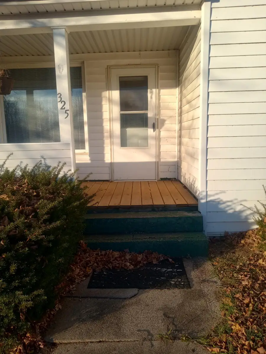 325 E Leroy Street, Burlington, MI 49029 - Image #2