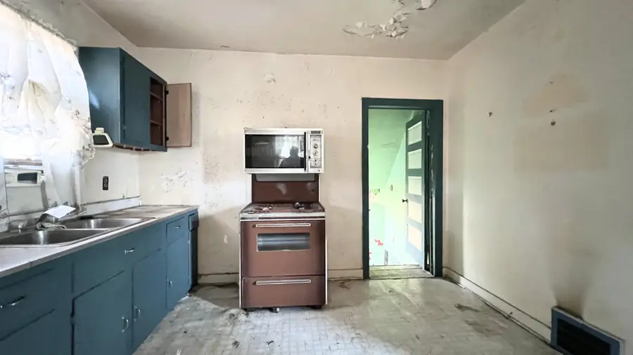 4003 Bangor Street, Detroit, MI 48210 - Image #3