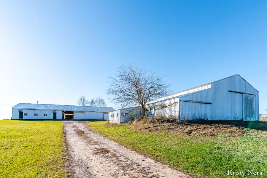 5878 E Cannonsville Road, Stanton, MI 48888 - Image #2