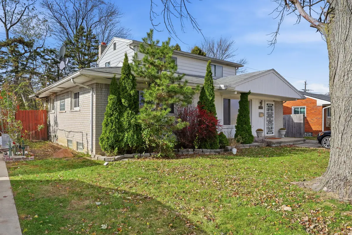 29249 Everett Street, Southfield, MI 48076 - Image #1