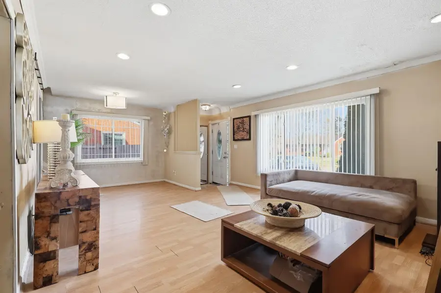 29249 Everett Street, Southfield, MI 48076 - Image #3