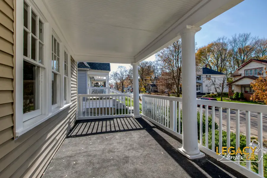 1034 Cooper Avenue Se, Grand Rapids, MI 49507 - Image #2