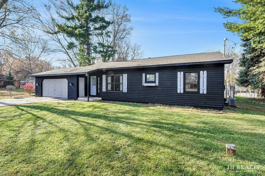 2027 Joan Avenue Ne, Grand Rapids, MI 49505 - Image #3