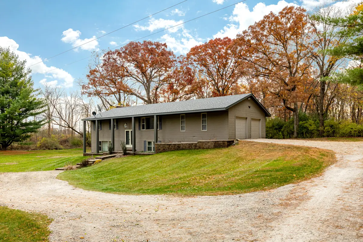 11835 Trinkle Road, Dexter, MI 48130 - Image #1