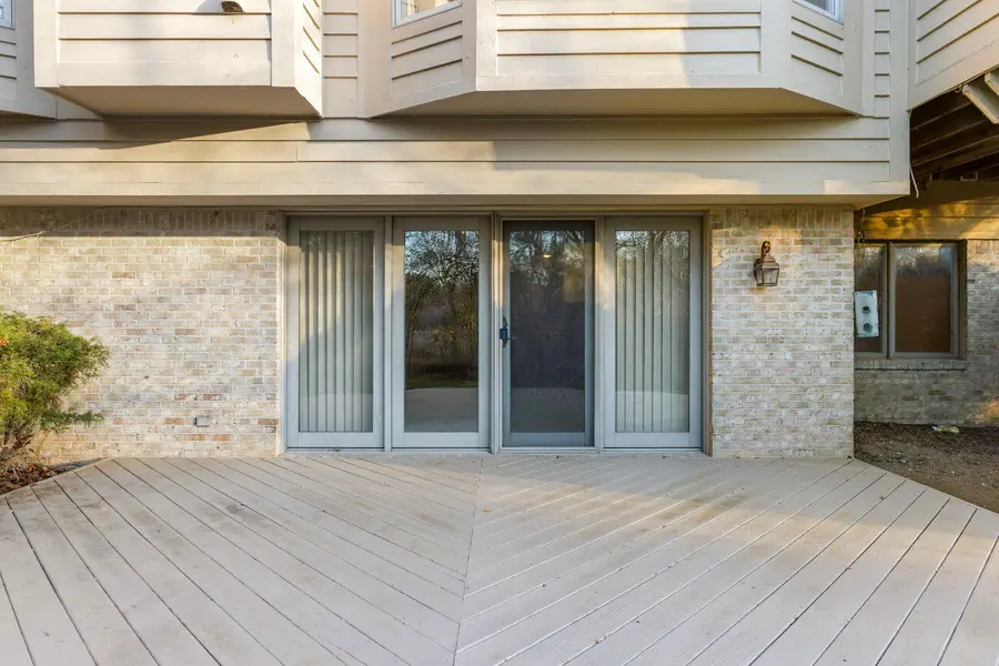 8040 Pepperwood Drive #4, Grand Blanc, MI 48439 - Image #2