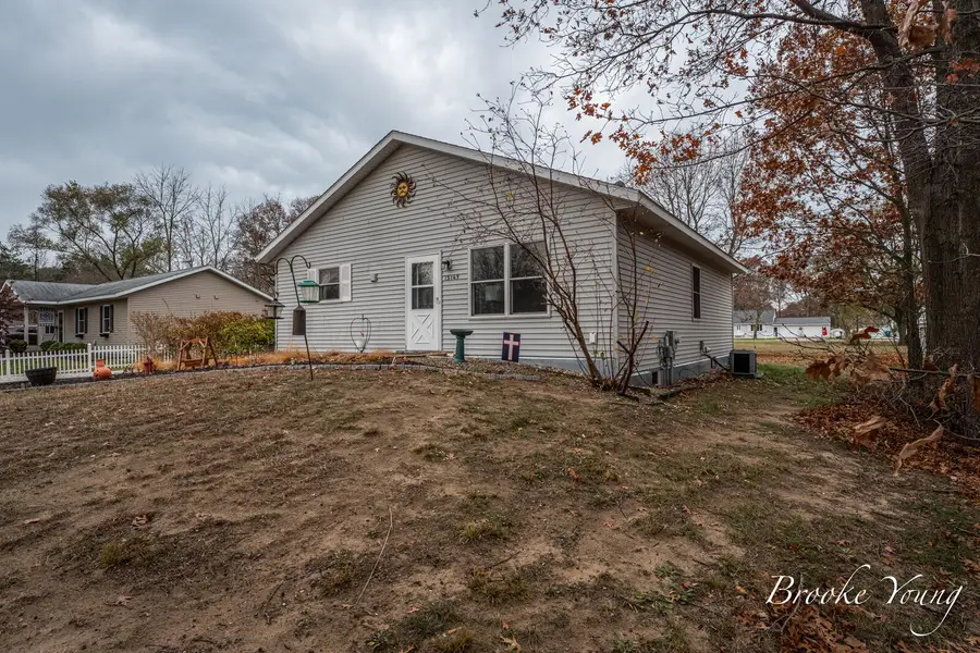 15149 David Avenue, Grand Haven, MI 49417 - Image #3