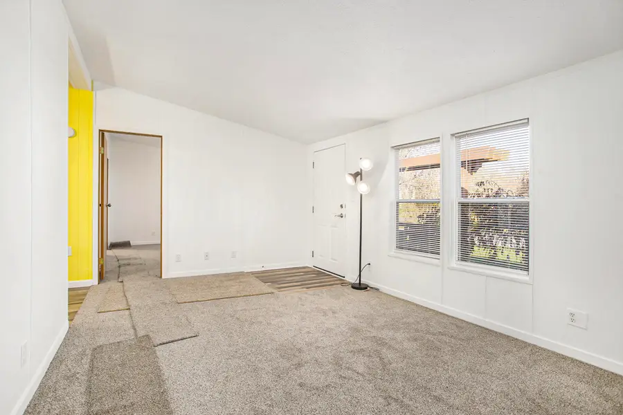 317 W North Street, Burlington, MI 49029 - Image #3