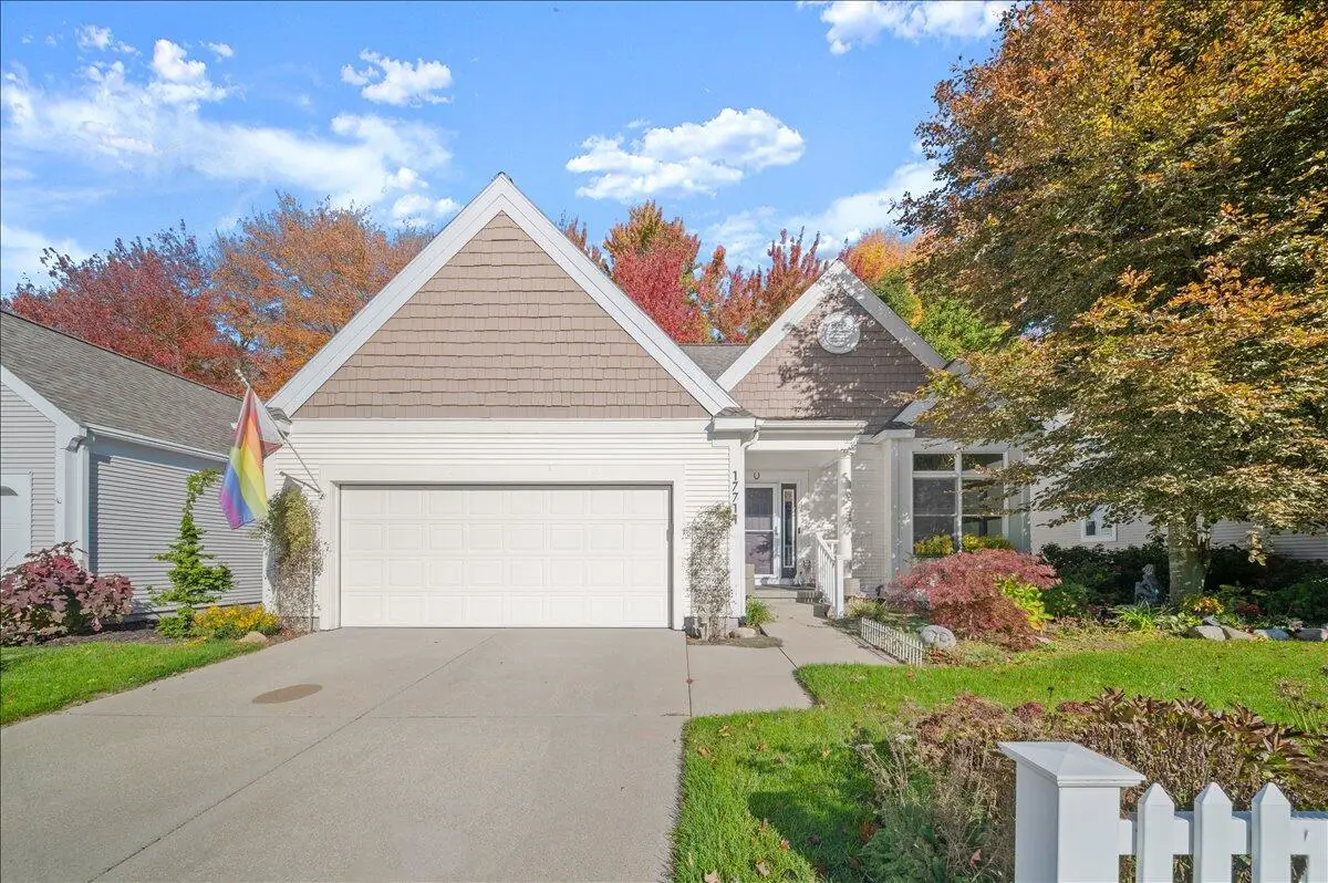 17711 Cobblefield Lane, Spring Lake, MI 49456 - #1