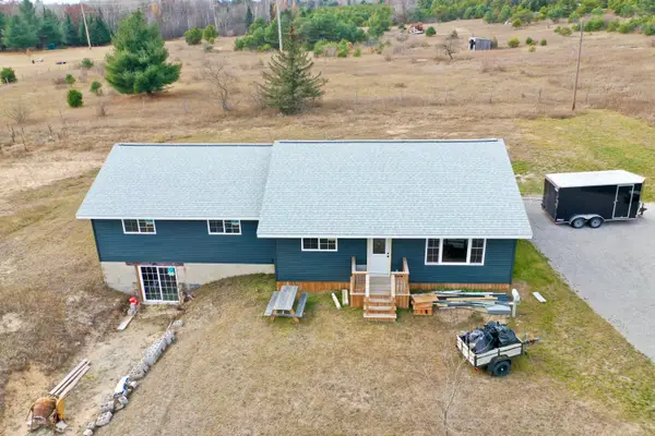 955 N F-41 Road, Lincoln, MI 48742