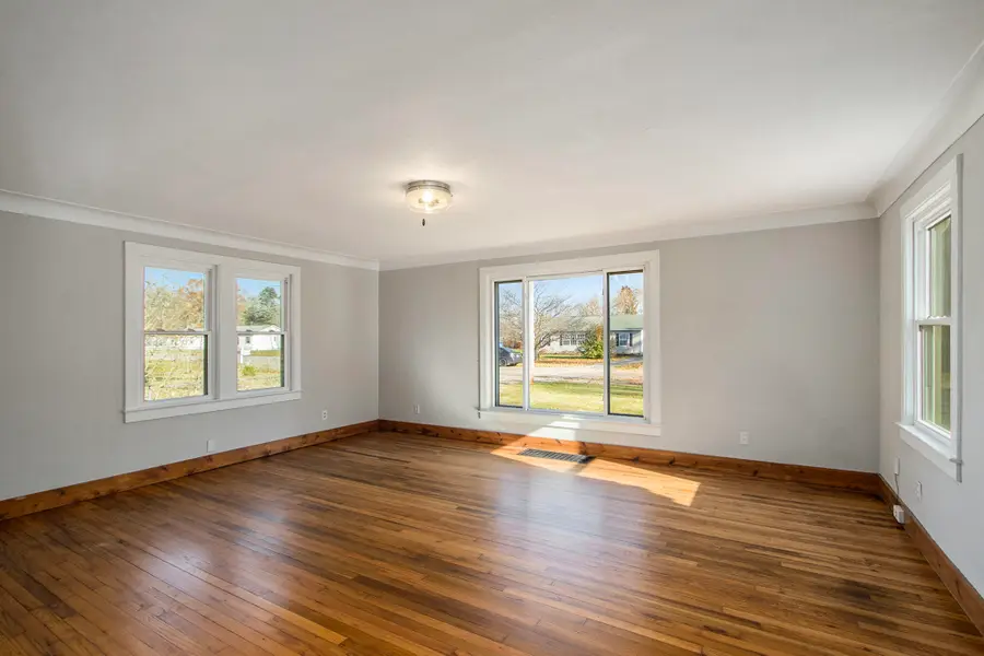 5824 Mount Vernon Avenue, Portage, MI 49024 - Image #3