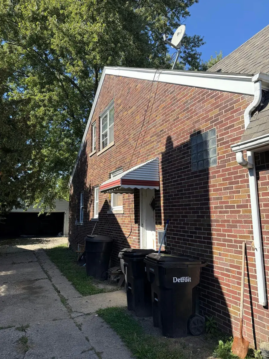 10727 Beaconsfield Street, Detroit, MI 48224 - Image #3