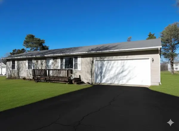 4025 Oakley Road, Stockbridge, MI 49285