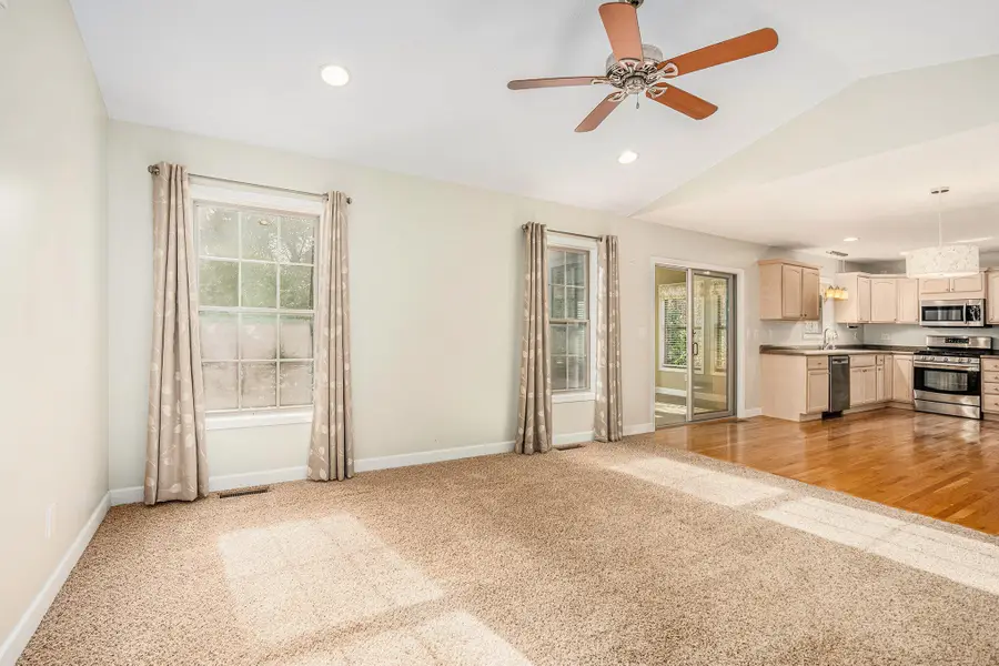 340 Carefree Court, Niles, MI 49120 - Image #2