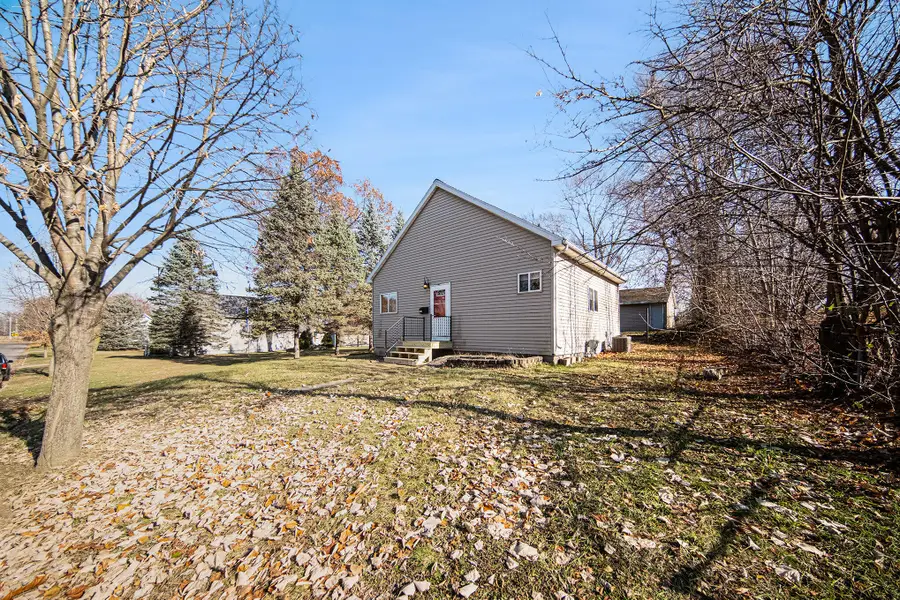 319 N Gorham, Jackson, MI 49202 - Image #3