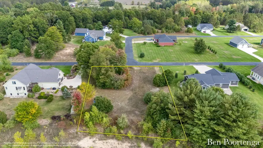 21919 Hilltop Circle, Stanwood, MI 49346 - Image #2