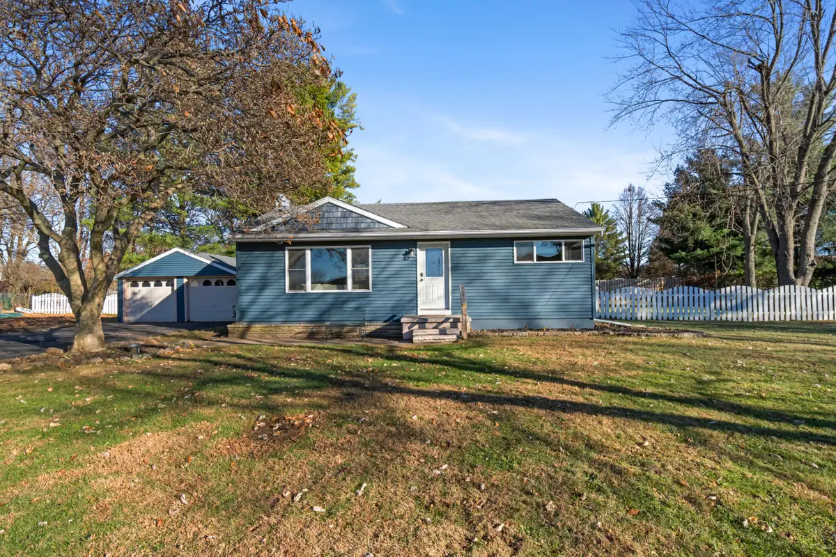 155 S Harvey Road, Jackson, MI 49201 - Image #1