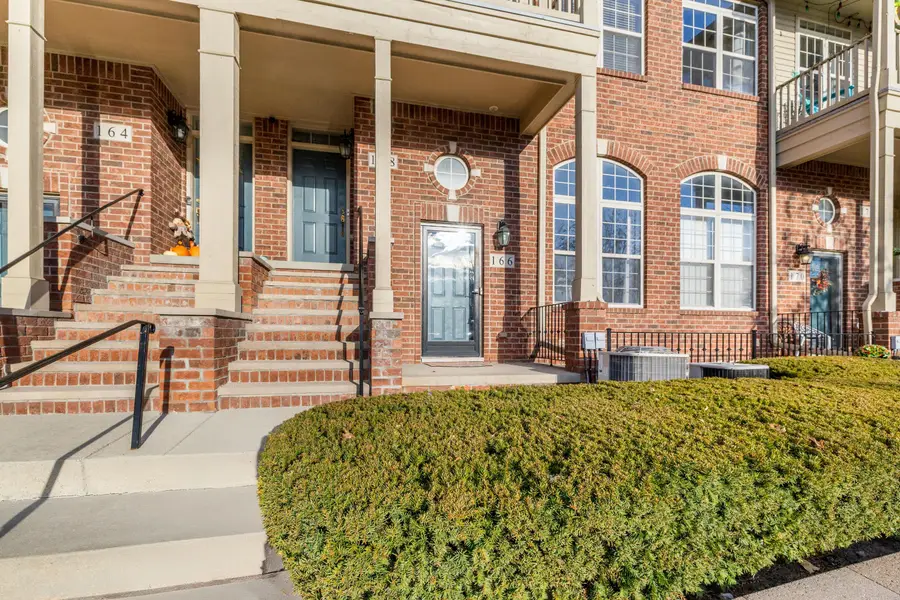 166 Clubhouse Circle, Walled Lake, MI 48390 - Image #2