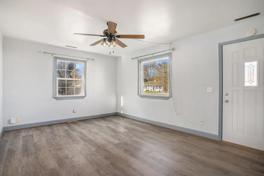 924 Shumway Avenue, Portage, MI 49002 - Image #3