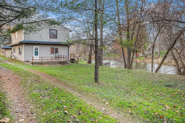 130 Benton Street, Bellevue, MI 49021