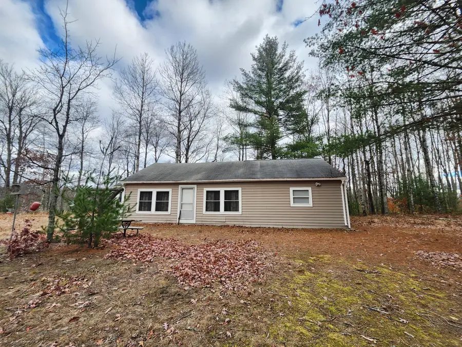 10544 N Lazy Lane, Bitely, MI 49309 - Image #2