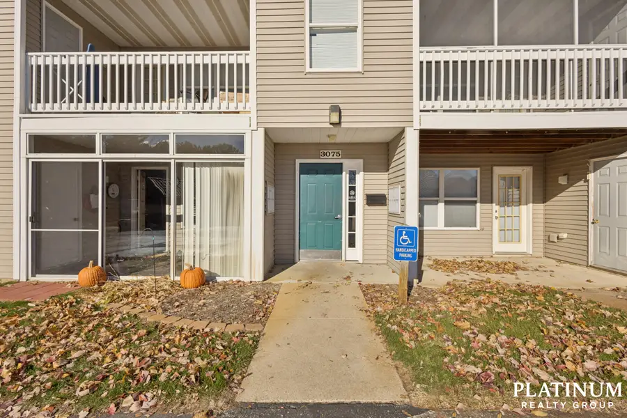 3075 Poplar Creek Drive Se #303, Grand Rapids, MI 49512 - Image #2