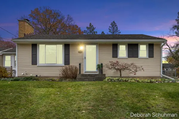 3134 Cheney Avenue Ne, Grand Rapids, MI 49505