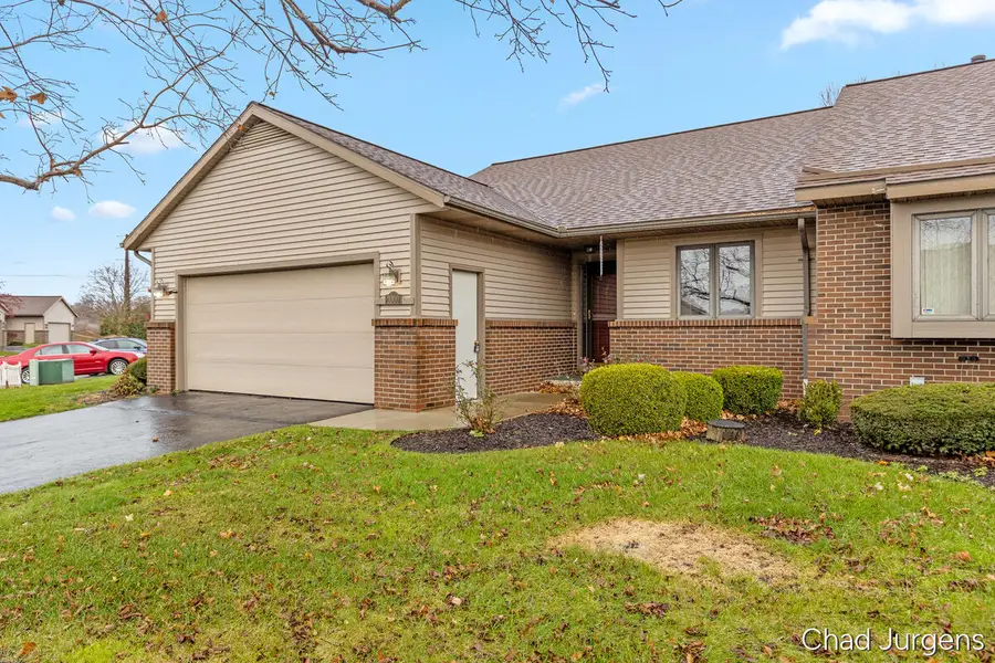 2000 Lakeview Drive, Zeeland, MI 49464 - Image #2