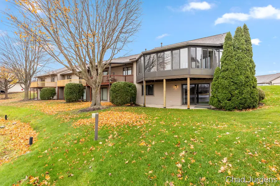 2000 Lakeview Drive, Zeeland, MI 49464 - Image #3