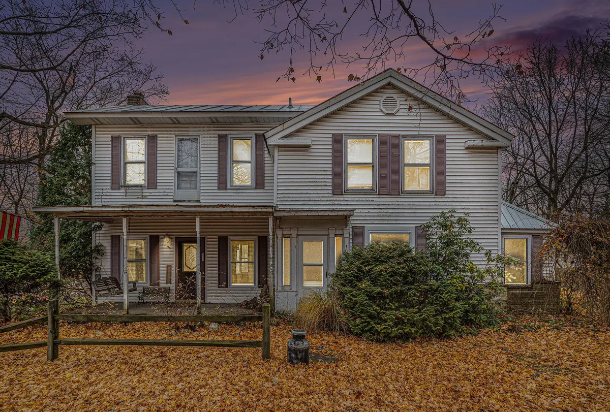 10100 S Norris Road, Delton, MI 49046 - Image #1