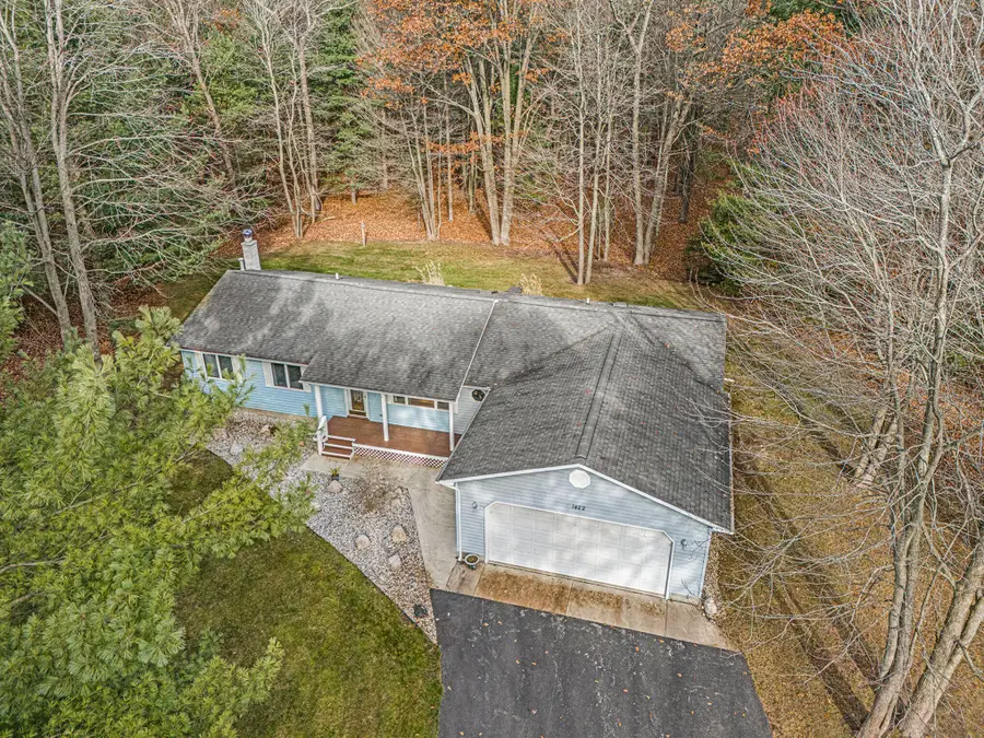 1422 Yoder Road, Manistee, MI 49660 - Image #2