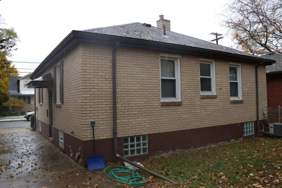 536 North Drive, Wyandotte, MI 48192 - Image #3