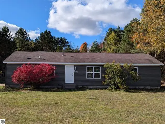 651 N Michigan Avenue, Manton, MI 49663 - Image #1