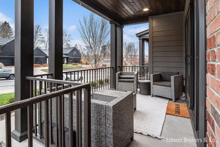 7277 Schoolhouse Drive Se #6, Ada, MI 49301 - Image #2