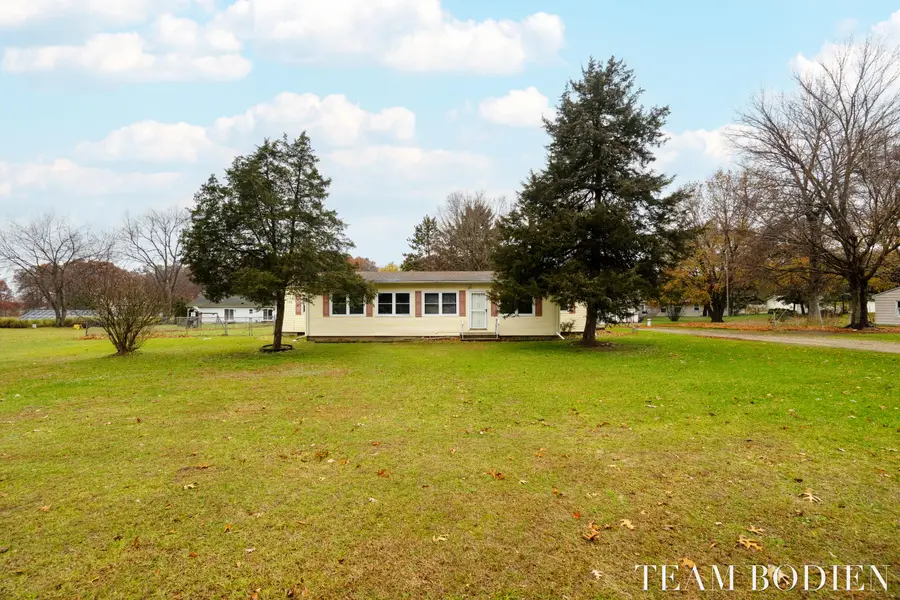 42658 82nd Avenue, Decatur, MI 49045 - Image #2