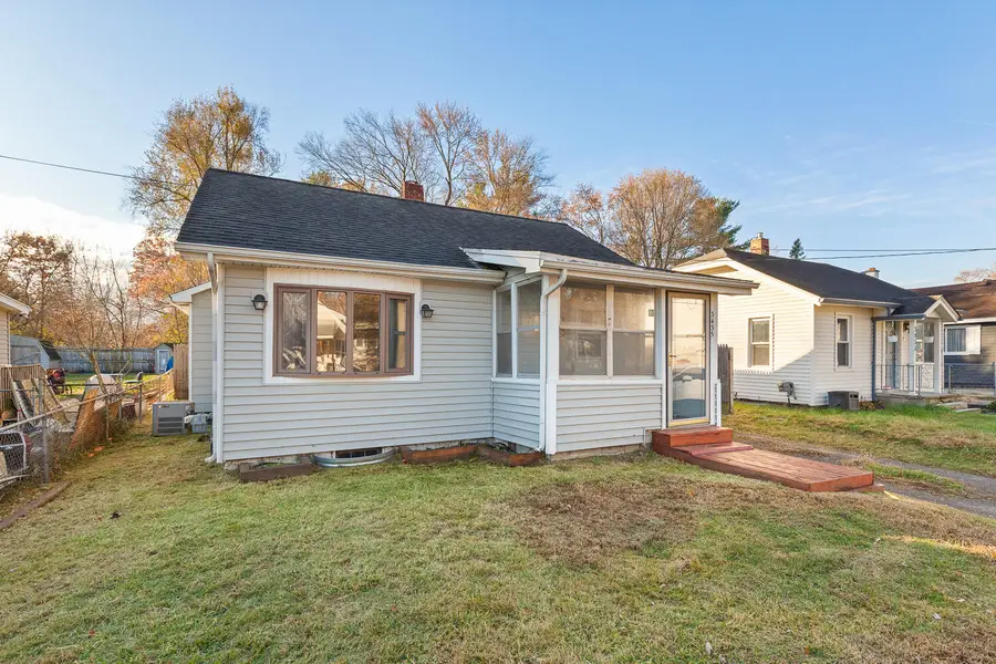 3435 Sunnyheart Avenue, Jackson, MI 49202 - Image #2