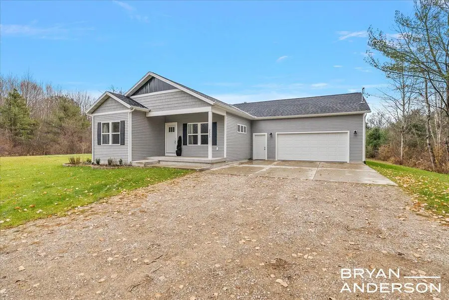 2555 W River Road, Muskegon, MI 49445 - Image #3