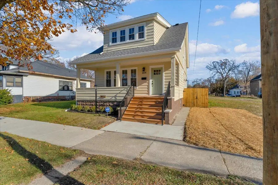 2476 Beals Street, Detroit, MI 48214 - Image #2
