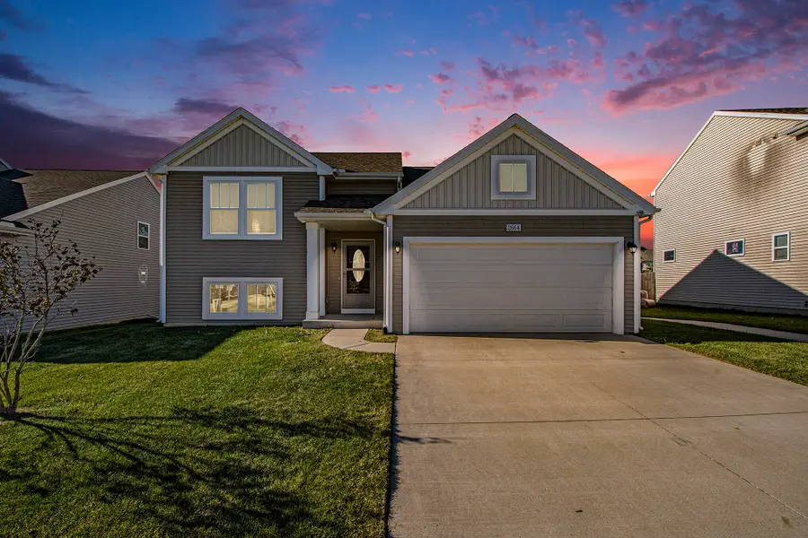 2664 Plover Drive Se, Kentwood, MI 49508 - Image #2