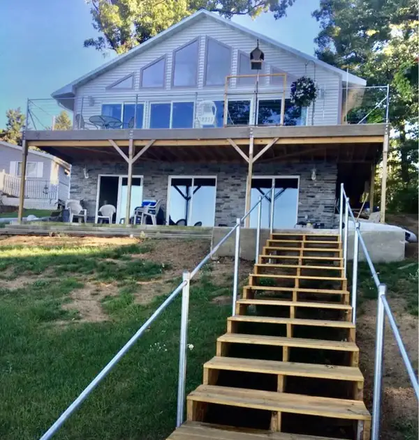 5686 Jefferson Avenue, Muskegon, MI 49442