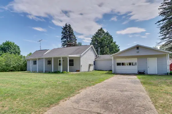 601 W 16 Road, Mesick, MI 49668