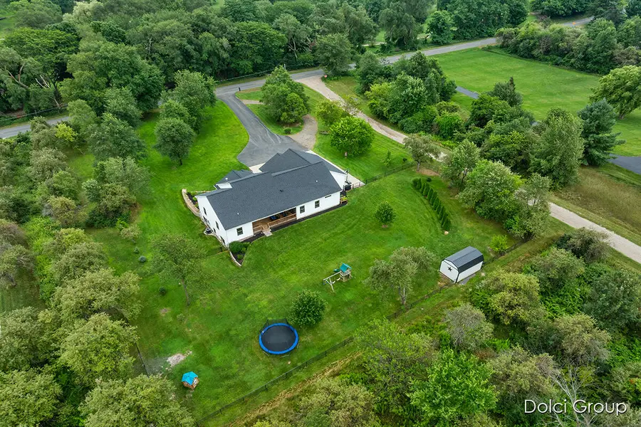 3811 Peach Ridge Avenue Nw, Grand Rapids, MI 49544 - Image #3