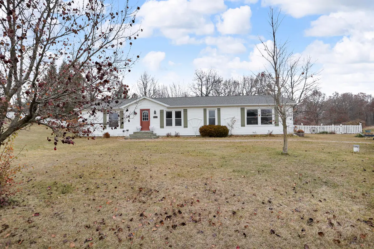 5158 Page Avenue, Jackson, MI 49201 - Image #1