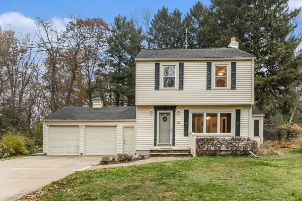 215 W Hamilton Lane, Battle Creek, MI 49015