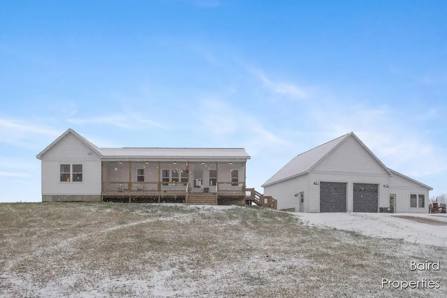 6288 N 88th Avenue, Hart, MI 49420 - Image #2