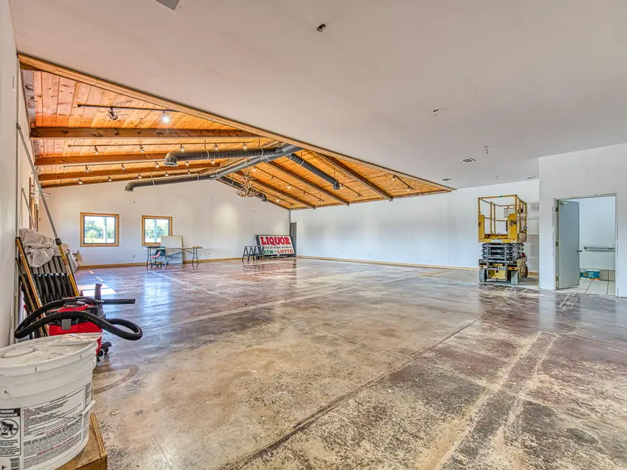 14197 S Telegraph Road, La Salle, MI 48145 - Image #3