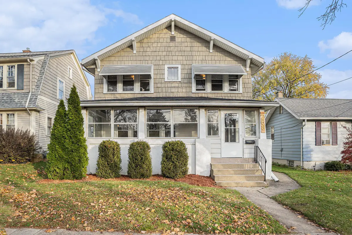 258 Richards Avenue Sw, Grand Rapids, MI 49504 - Image #1